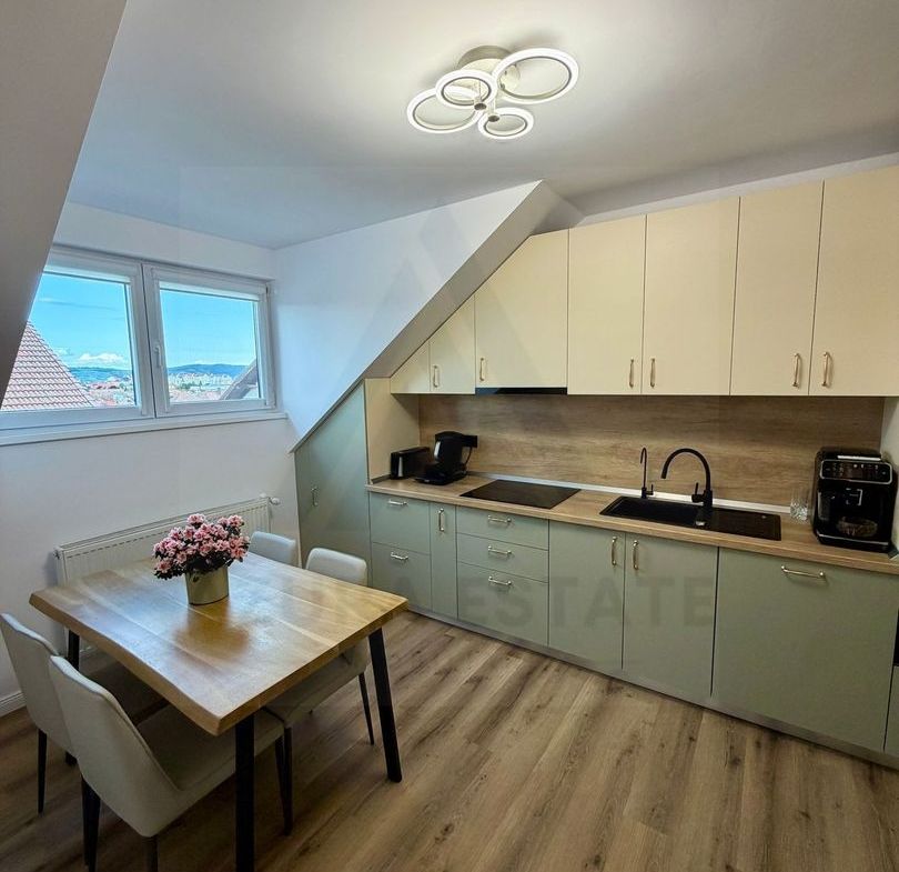 Apartament premium 4 camere 3 dormitoare 2 bai 116 mp in Kogalniceanu - Imagine principala