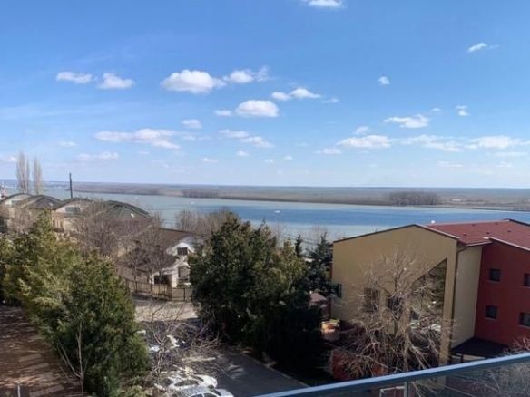 De inchiriat apartament 2 camere bloc Riviera faleza Dunării , 750 Euro - Imagine principala