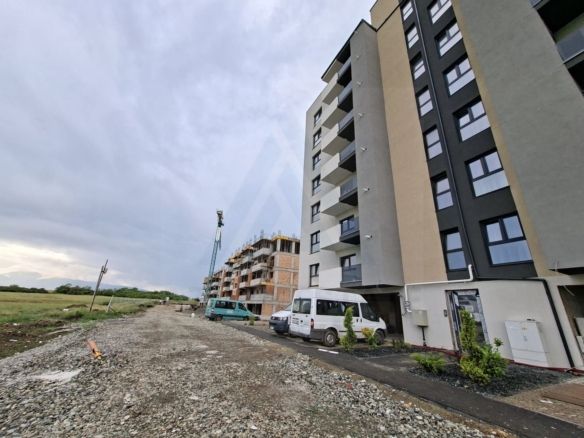 Apartament 40.39 mp utili balcon 7.3 mp lift si parcare pe Dna Stanca - Imagine principala