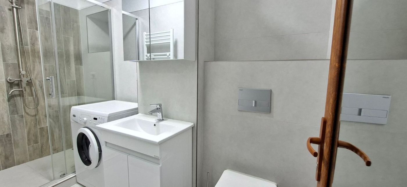 De inchiriat apartament cu o camera etaj 5/7, Mazepa 1, 400 euro - Imagine principala