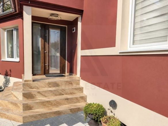 Casa individuala premium 4 camere 2 bai 130 mp parter in Sibiu Central - foto 2