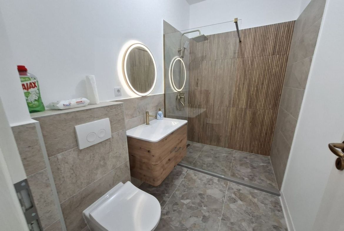 Apartament premimum 80 mp utili etaj 1 parcare si boxa in Selimbar - foto 8