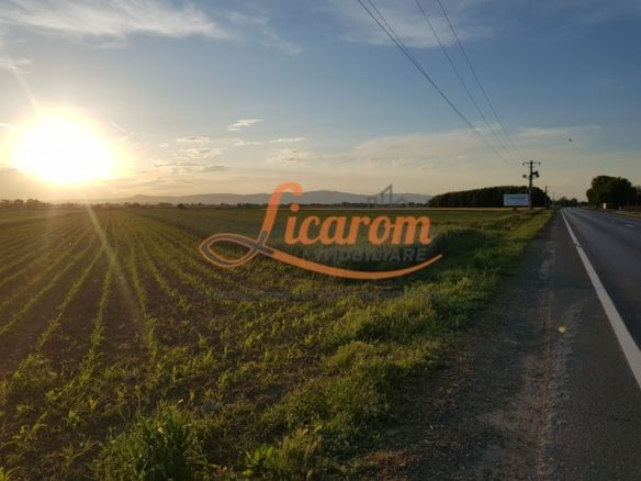 Teren intravilan Stupini front la Calea Feldioarei, DN 13 - foto 3