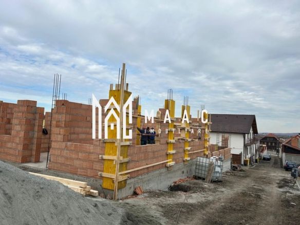 Casă Tip Duplex | 4 Camere | 2 Balcoane | Terasă | Șura Mică - Imagine principala