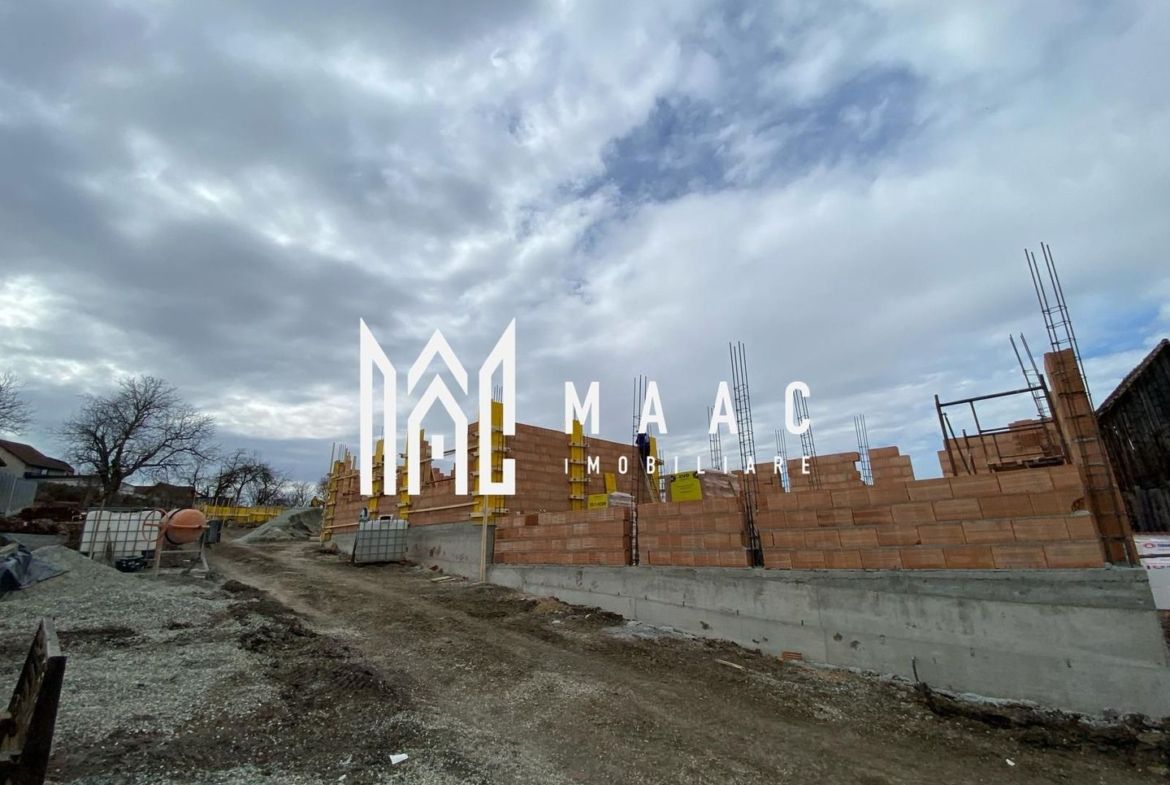 Casă Tip Duplex | 4 Camere | 2 Balcoane | Terasă | Șura Mică - foto 2