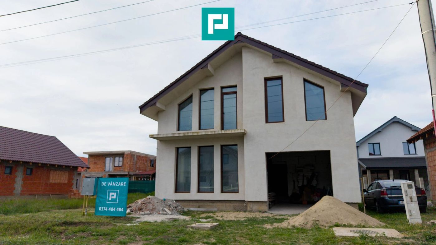 Casă impunătoare la gri în Curtici - foto 4