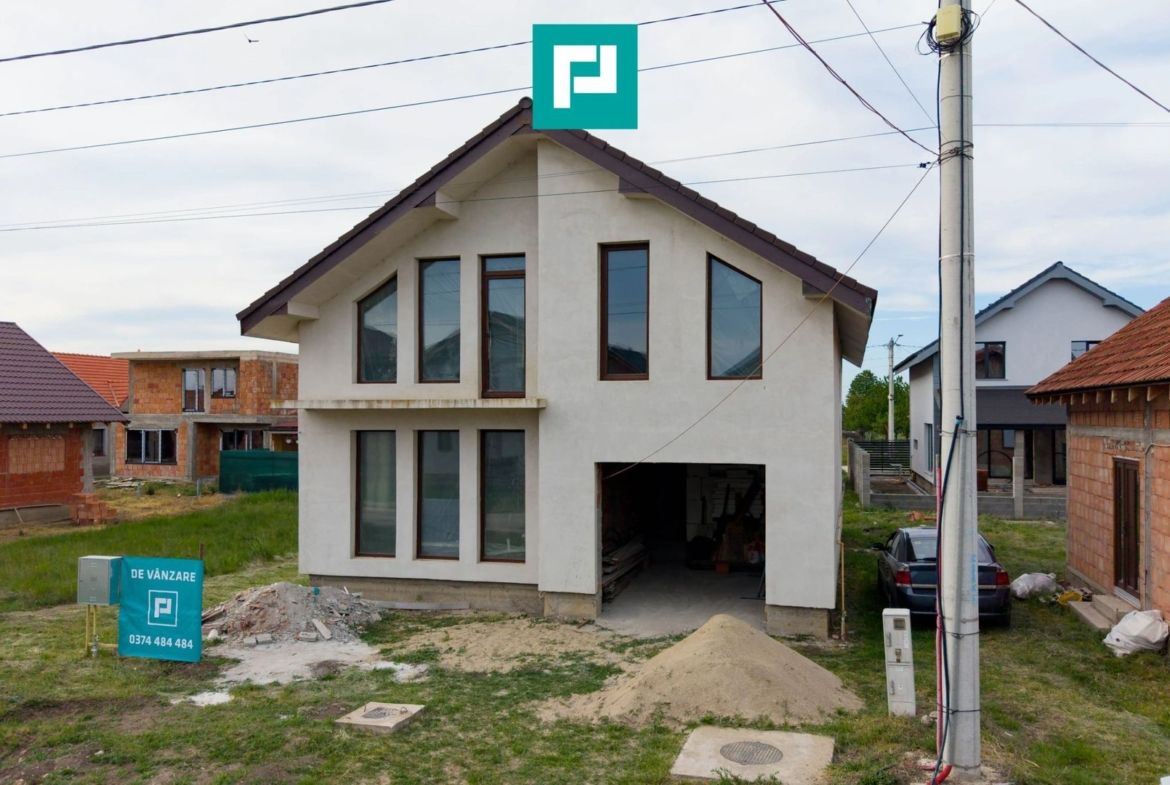 Casă impunătoare la gri în Curtici - foto 6