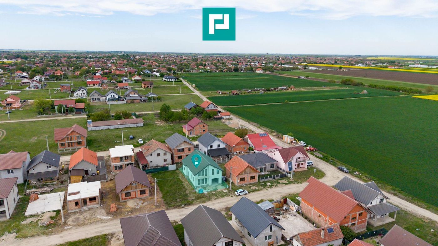 Casă impunătoare la gri în Curtici - foto 7