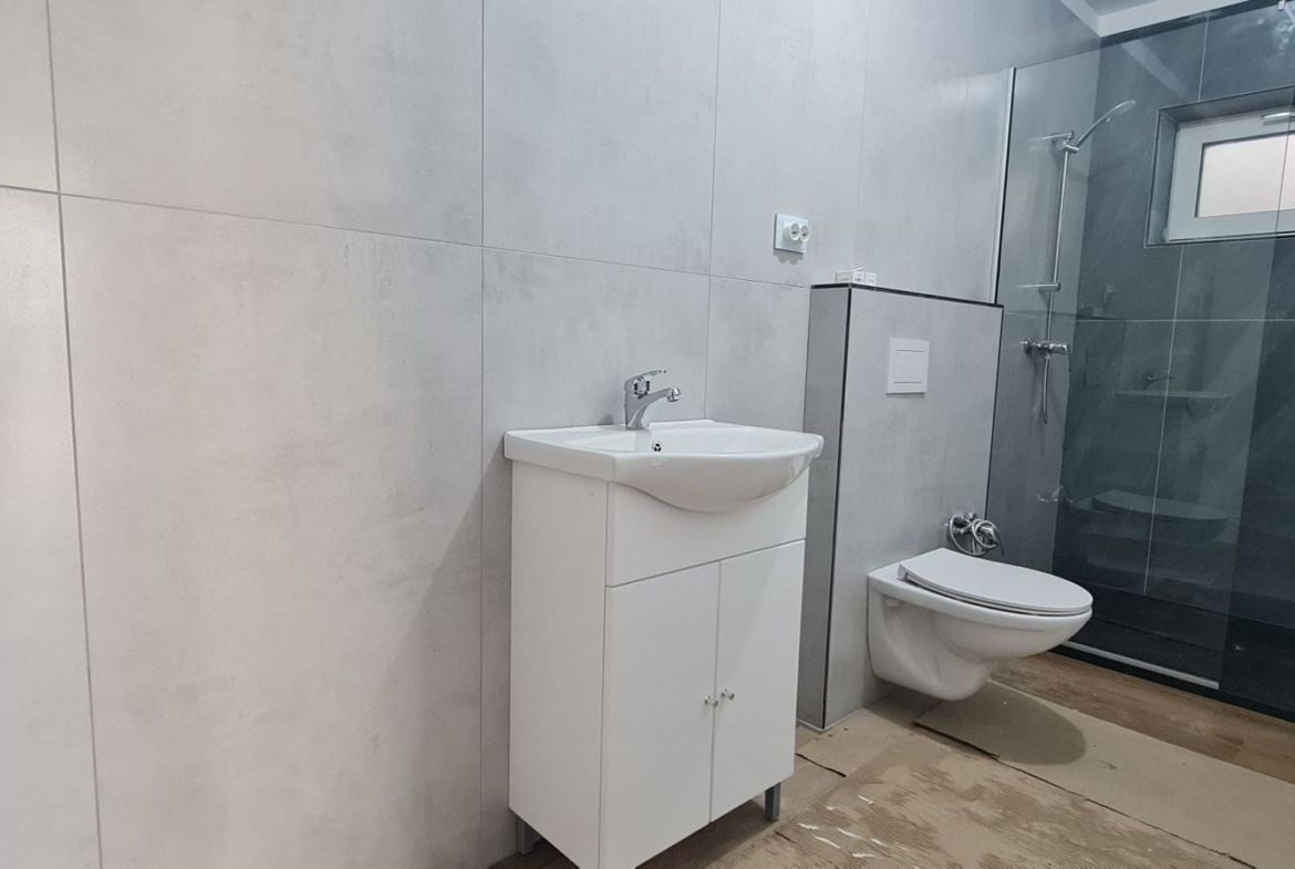 Casa individuala 4 camere finalizata intabulata Cartier Izvor Tarlungeni Brasov - foto 4
