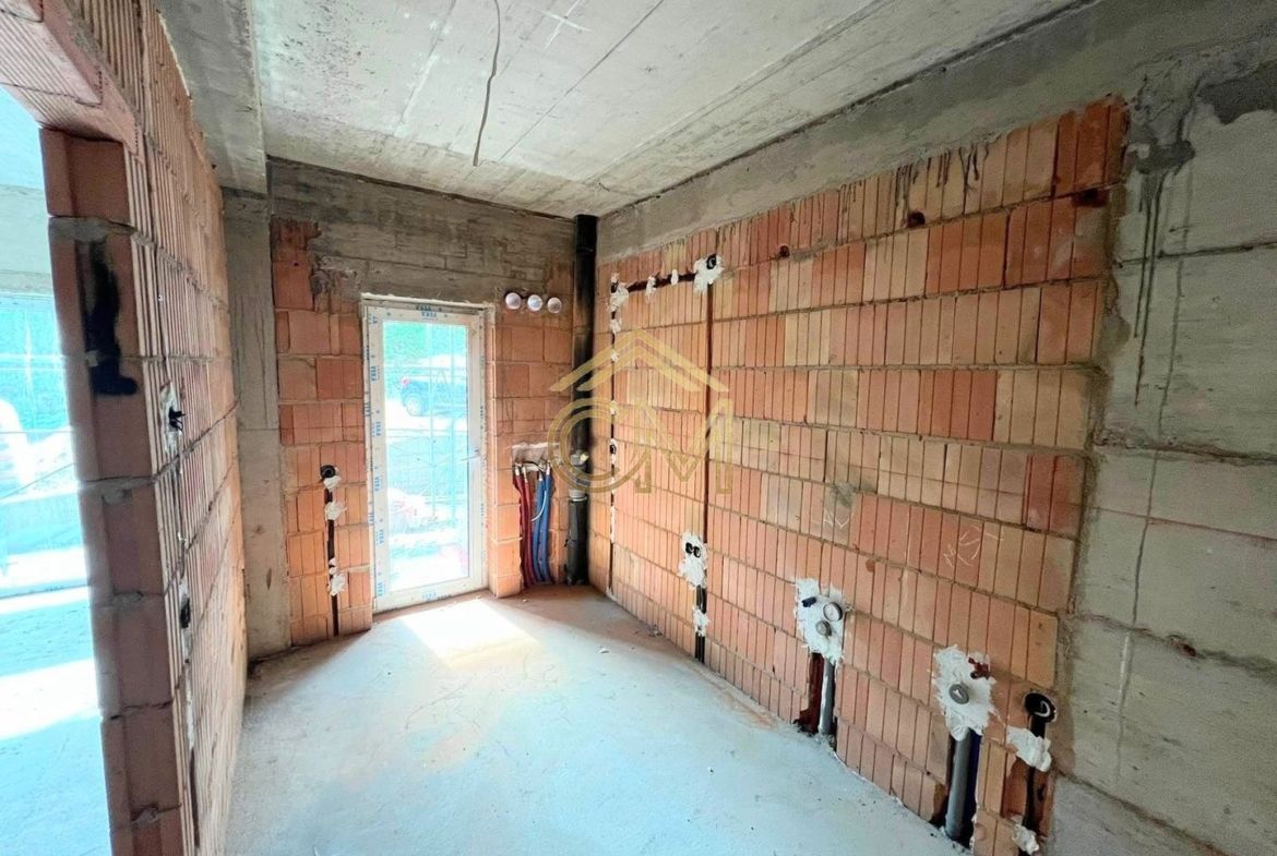 Apartament 1 Camera-Etaj 1-Balcon-Parcare-37MPU - foto 3