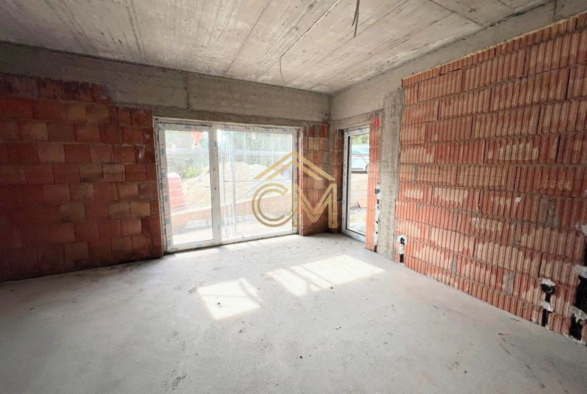 Apartament 1 Camera-Etaj 1-Balcon-Parcare-37MPU - foto 4