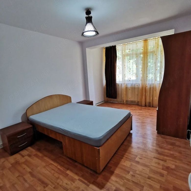 De inchiriat apartament 3 camere, parter, zona Constructorilor, 400 Euro - Imagine principala