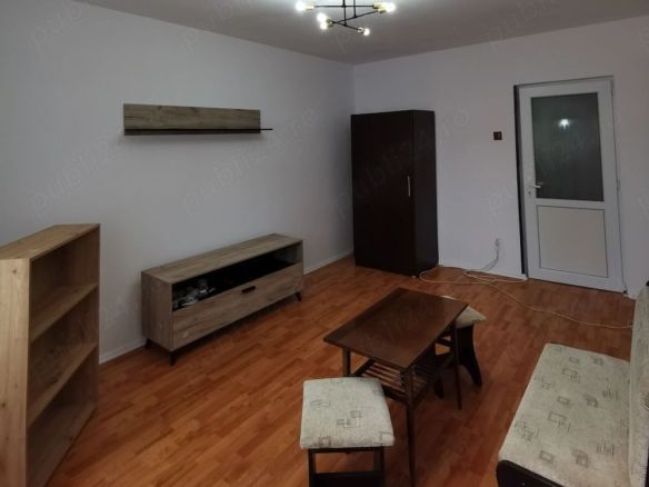 De inchiriat apartament 3 camere, parter, zona Constructorilor, 400 Euro - foto 3