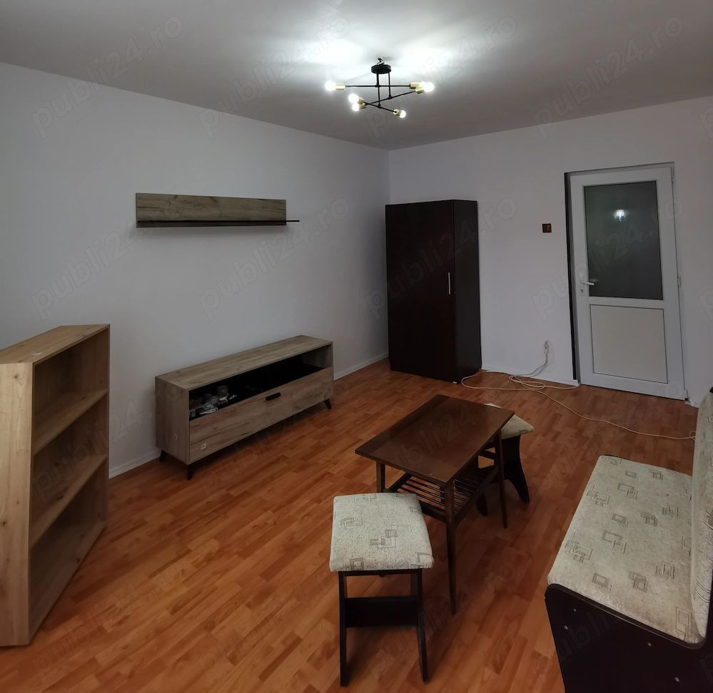 De inchiriat apartament 3 camere, parter, zona Constructorilor, 400 Euro - foto 3