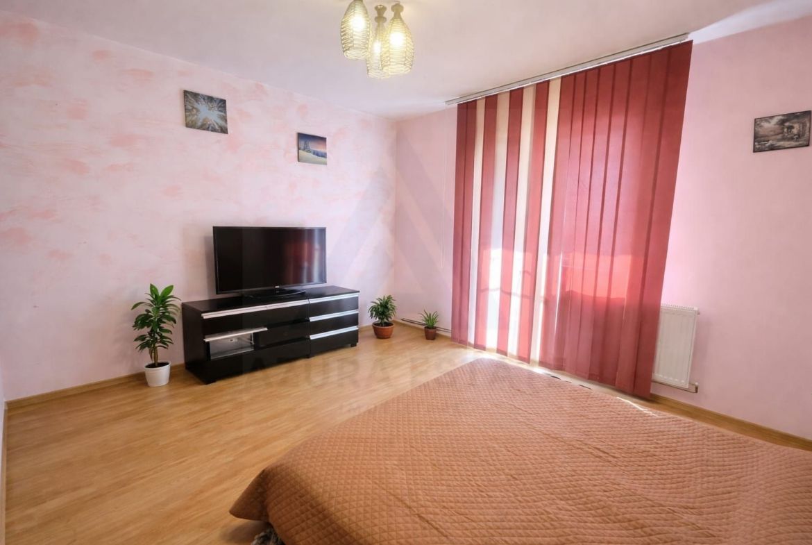 Apartament 2 camere parter 64 mp utili balcon 7 mp zona Selimbar - foto 3