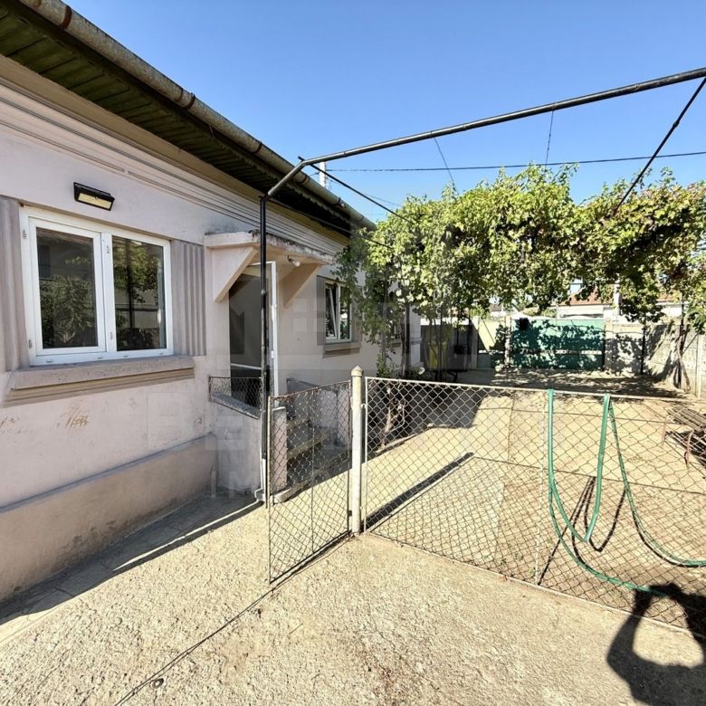 Teren + Casa 1000mp - investitie - toate utilitatile - 0% comision - Imagine principala