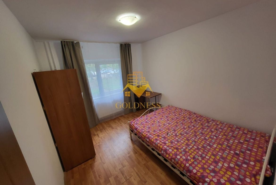 3 camere, decomandate, Semicentral Zona Pta. Cipariu,Nicolae Titulescu - foto 4