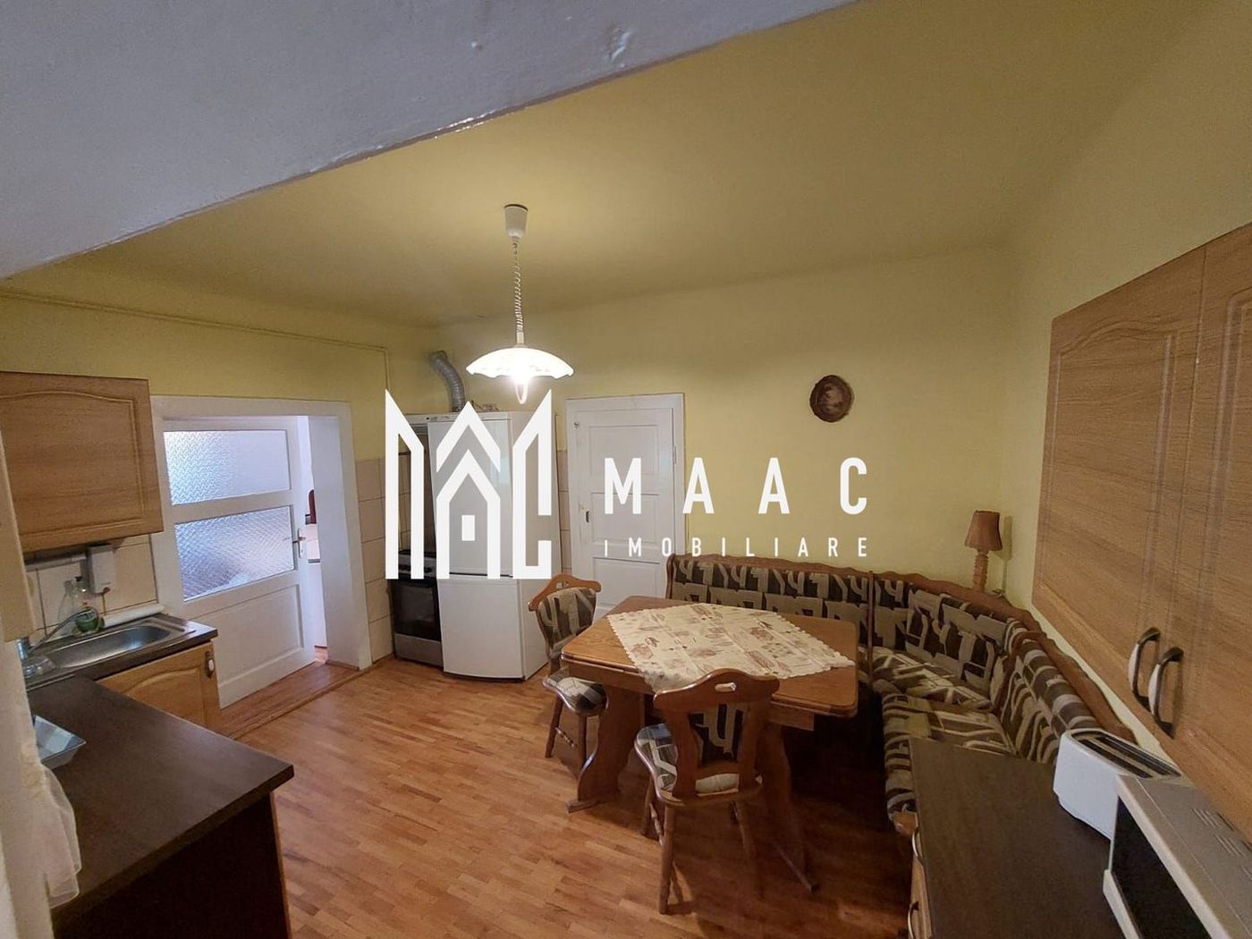 Casă 3 camere de vânzare | Tiglari, Sibiu | 108 mp | teren 400 mp - foto 2
