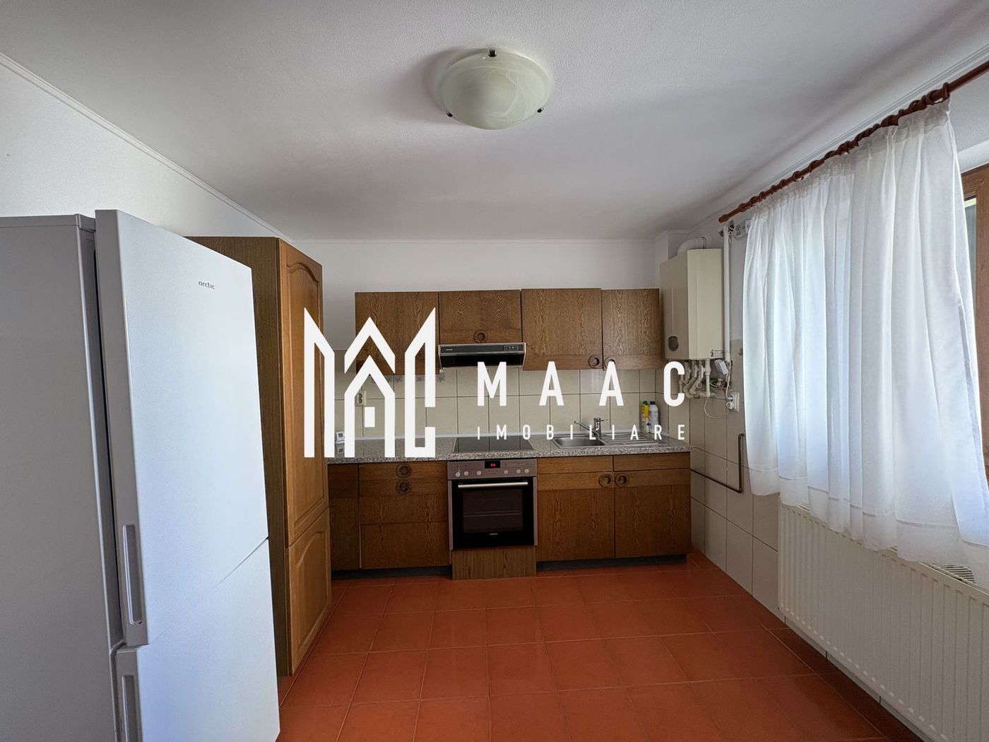 Apartament la casă 3 camere de închiriat | Sibiu, Piața Cluj | 75 mp - foto 6