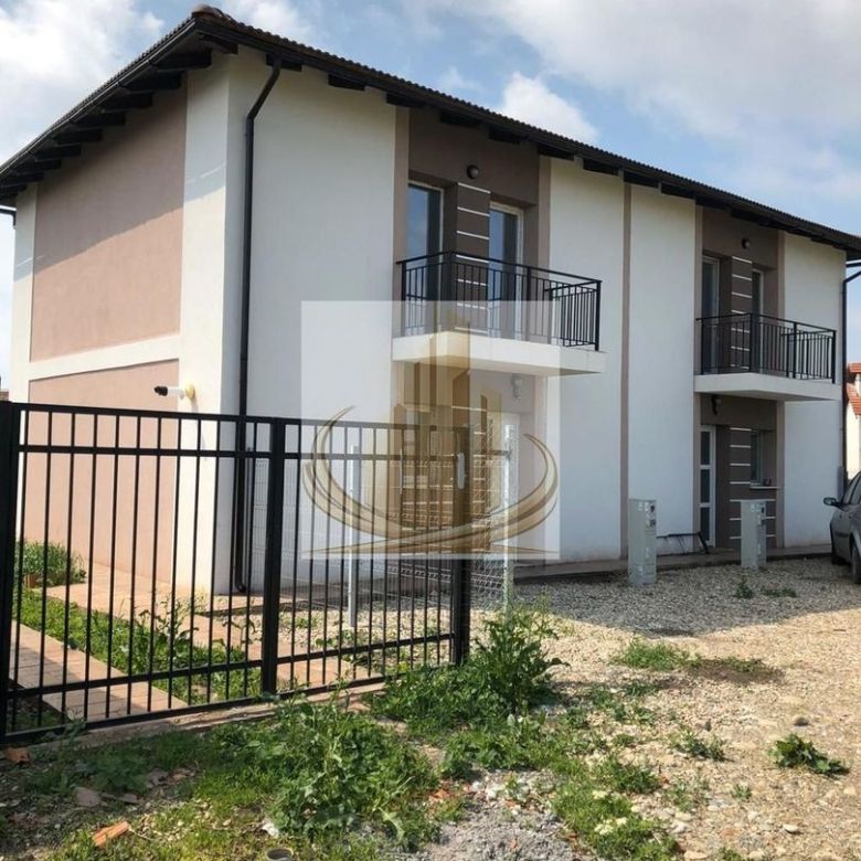 Duplex Săcălaz | 3 camere | 2 Băi | 240 mp Teren - Imagine principala