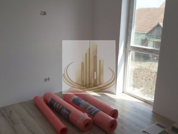 Duplex Săcălaz | 3 camere | 2 Băi | 240 mp Teren - foto 3