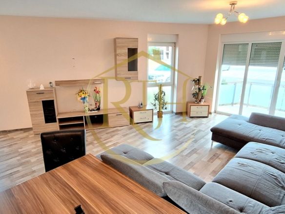 Oferim spre vanzare apartament 2 camere, 60 mp curte, Giroc, 0% Comision - foto 3