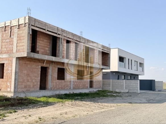 Duplex 240 mp utili | 500 mp Teren | 2 Apartamente | 140.000 € - foto 2