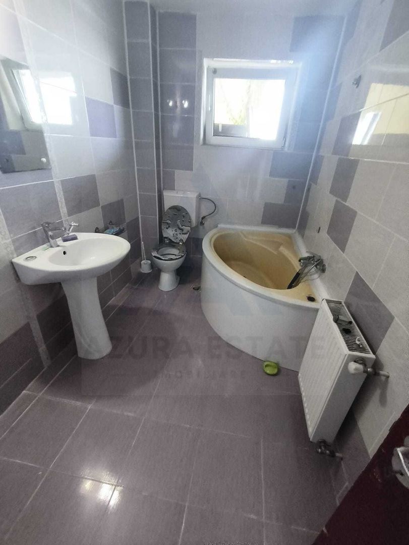 Apartament spatios la casa 77 mp utili curte libera 33 mp Turnisor - foto 6