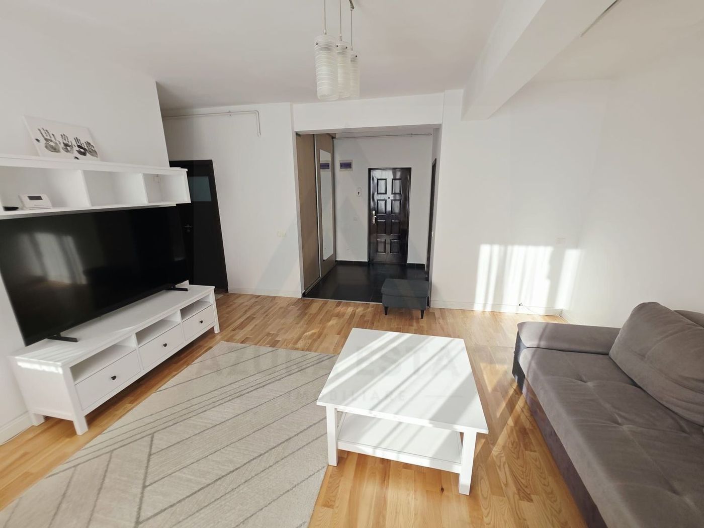 Apartament 3 camere etaj 2 78 mp utili balcon si parcare Turnisor - foto 4