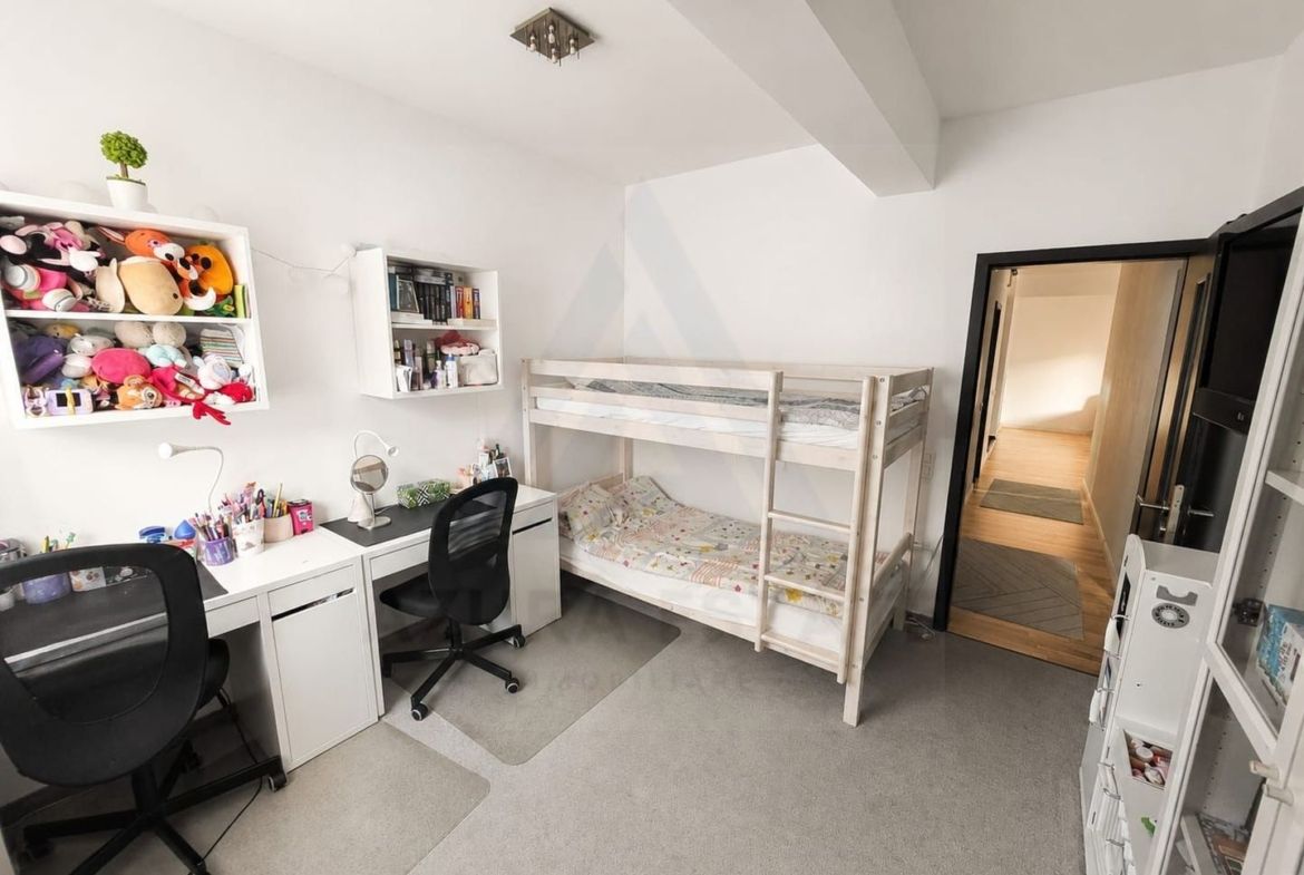 Apartament 3 camere etaj 2 78 mp utili balcon si parcare Turnisor - foto 7