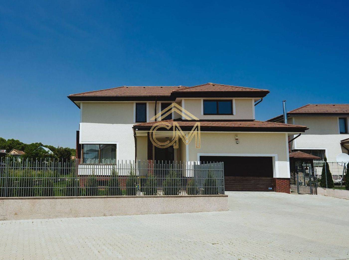 Casa 8 Camere- 3 Bai-316 MPU- Teren 581MP-Selimbar - Imagine principala