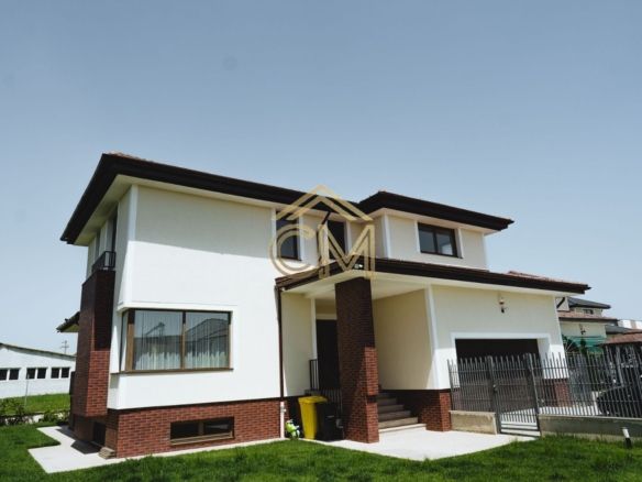 Casa 8 Camere- 3 Bai-316 MPU- Teren 581MP-Selimbar - foto 2
