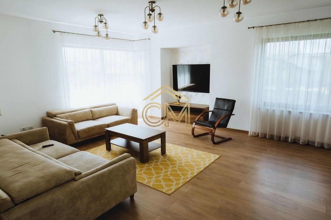 Casa 8 Camere- 3 Bai-316 MPU- Teren 581MP-Selimbar - foto 5