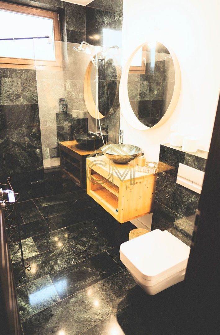 Casa 8 Camere- 3 Bai-316 MPU- Teren 581MP-Selimbar - foto 8