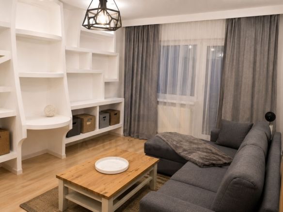 Apartament spatios 77 mp utili 3 camere 2 bai etaj 1 zona Strand - foto 2