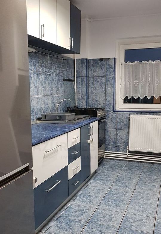 Apartament spatios 77 mp utili 3 camere 2 bai etaj 1 zona Strand - foto 7