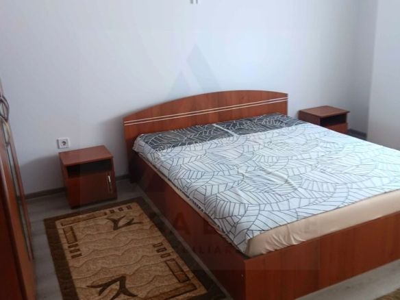 Apartament 2 camere 56 mp utili etaj 1 balcon si parcare in Turnisor - foto 3