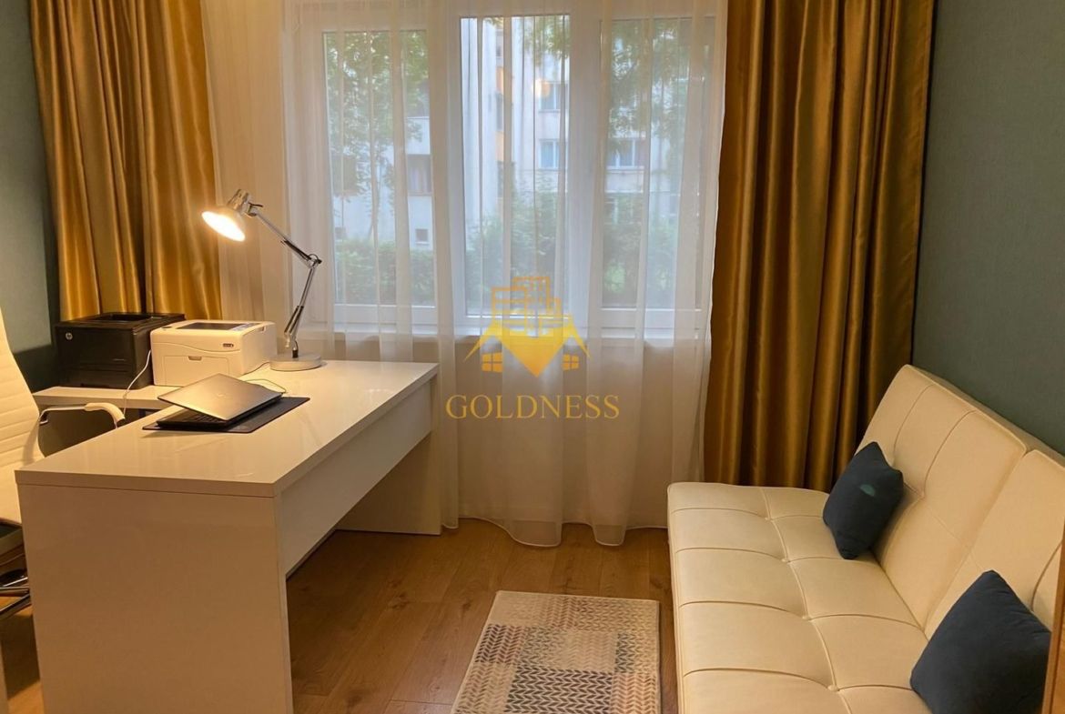 5 camere,modern,garaj, bloc nou zona Centrala, Platinia, Usamv,Motilor - foto 2