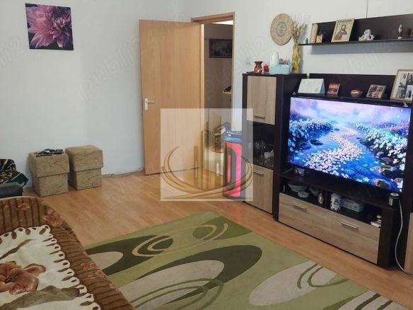 Apartament cu 4 camere Et. 1 Calea Lipovei - Imagine principala