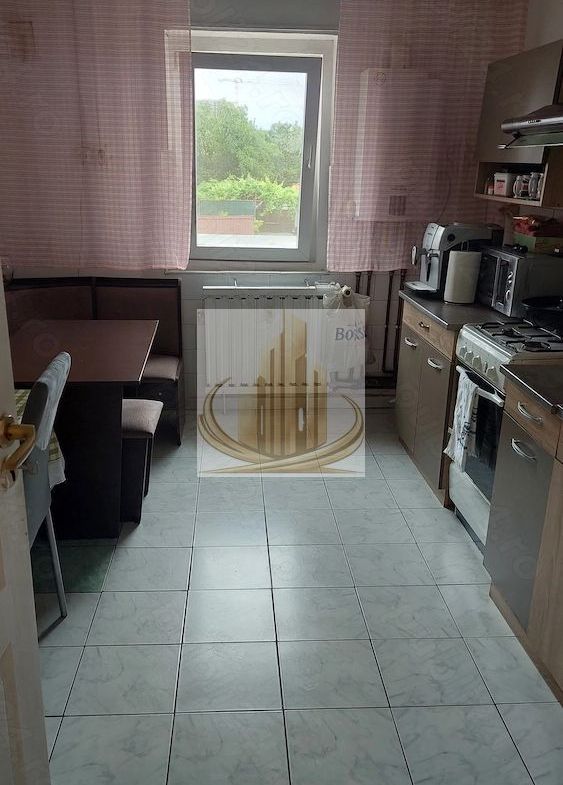Apartament cu 4 camere Et. 1 Calea Lipovei - foto 5