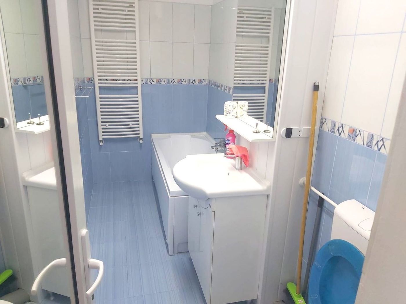Apartament cu doua camere, decomandat - Bd. Unirii, scoala nr. 10 - foto 7