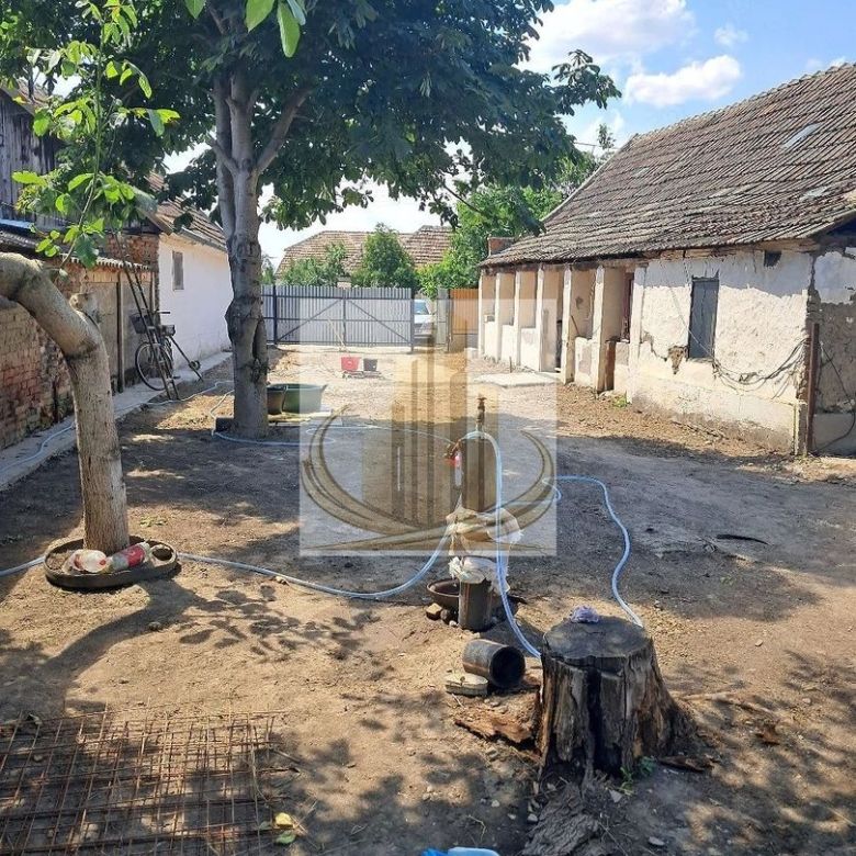 Teren 1.200 mp | Casă Demolabilă | Central | Dudeștii Vechi - Imagine principala