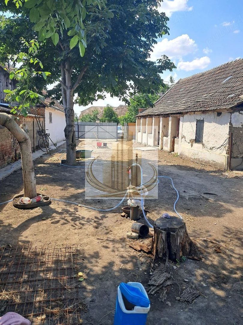 Teren 1.200 mp | Casă Demolabilă | Central | Dudeștii Vechi - Imagine principala