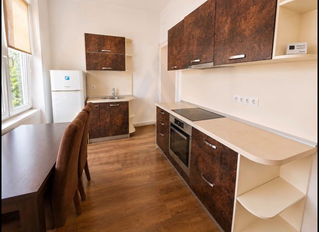 Apartament 2 camere 61 mp utili parter 2 bai 2 pivnite Centrul Istoric - foto 4 Apartament 2 camere 61 mp utili parter 2 bai 2 pivnite Centrul Istoric - foto 4