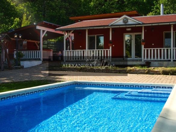 Charming Home By Feleacu, 1582 mp teren. Se accepta schimburi. - foto 3