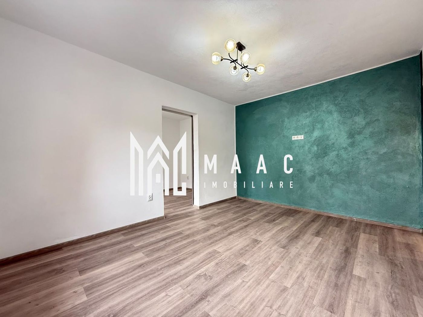 Apartament 2 camere | Renovat | Etaj 3/5 | Mihai Viteazu - foto 3