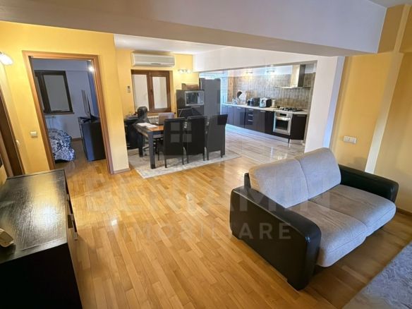 Apartament deosebit langa Universitate 100mp ultracentral - foto 3