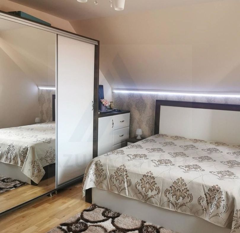 Casa individuala cu garaj 60 mp si teren+gradina 2650 mp in Porumbacu - foto 3