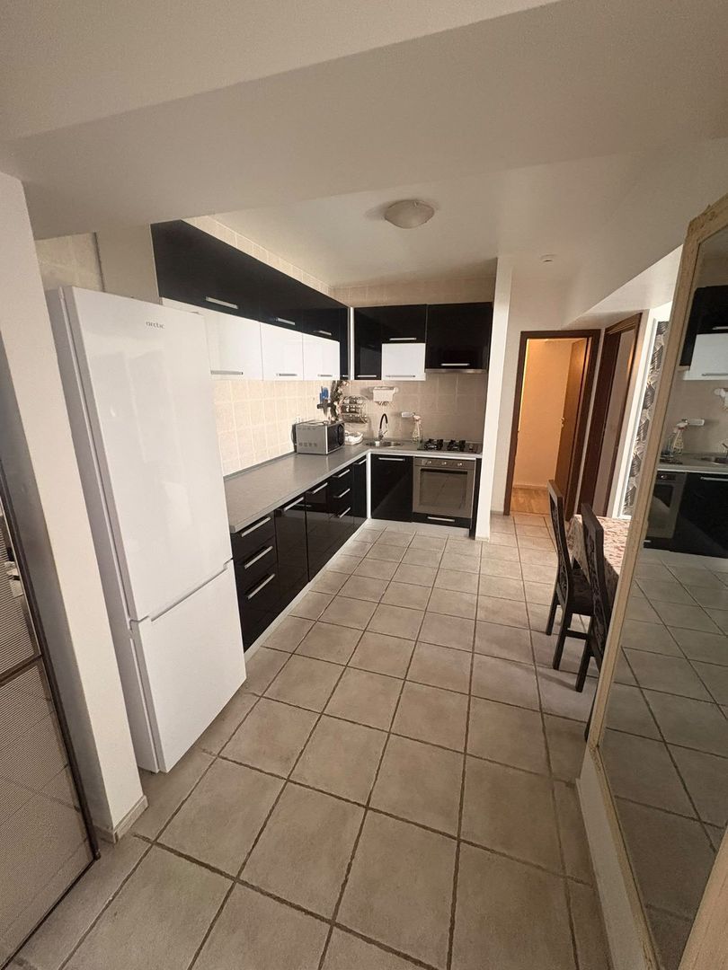 De inchiriat apartament cu 2 camere, bloc Privilege, etaj 1/12, 700 euro - foto 5