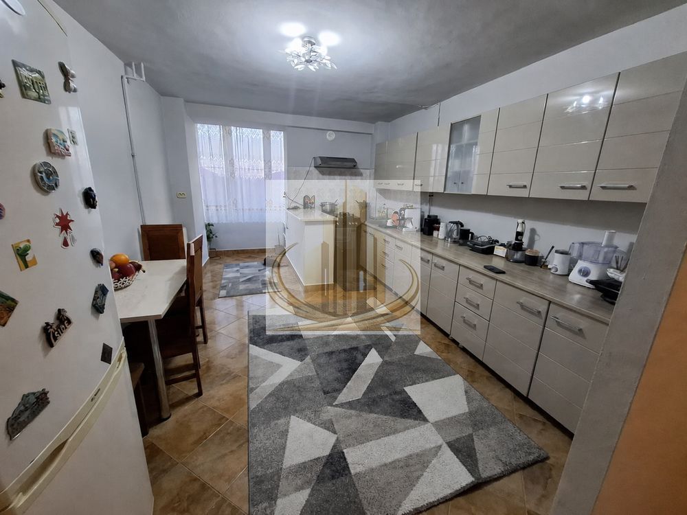 Apartament 4 Camere | 90 mp | Decomandat | Mircea cel Bătrân-Mehala - foto 5